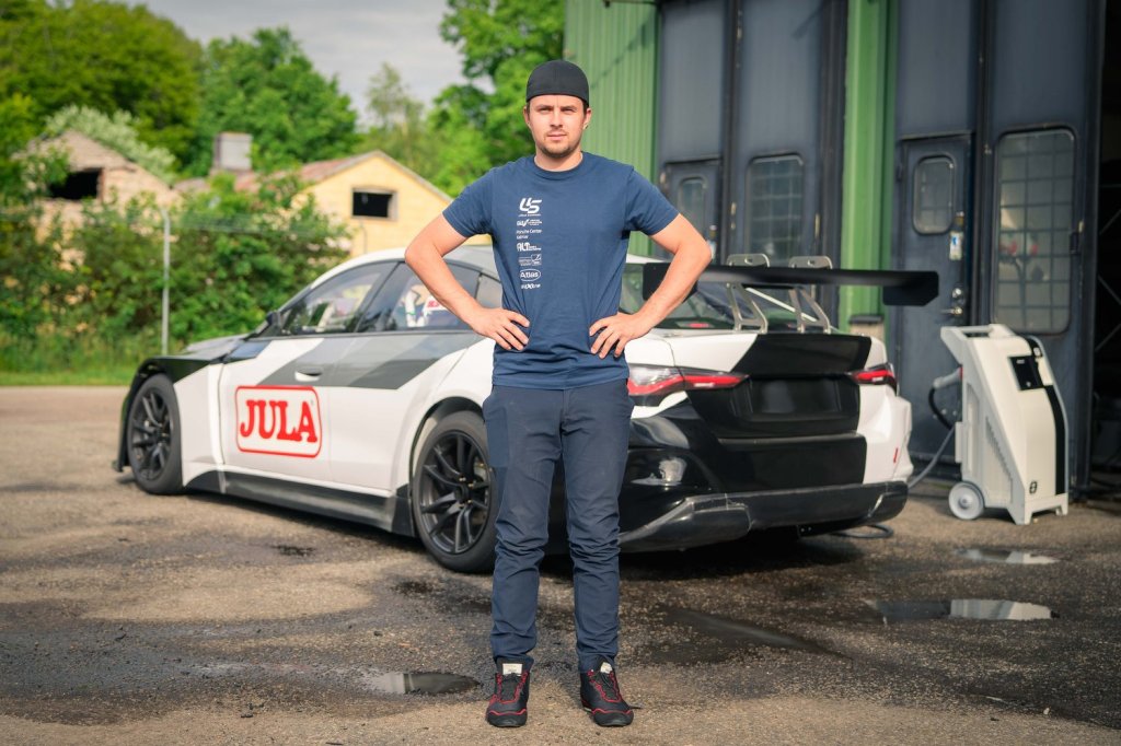 Lukas kör STCC&nbsp;Premiären!